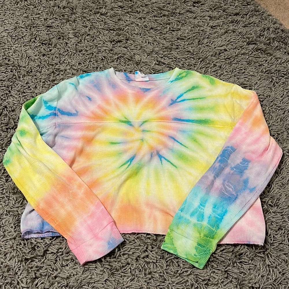 Tie dye long sleeve waffle tshirt size S